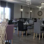 The Originals City, La Terrasse, Nord מלון טור