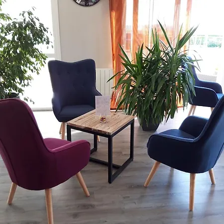 Hotel The Originals City, La Terrasse, Nord 3*