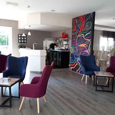 Hotel The Originals City, La Terrasse, Nord Tours