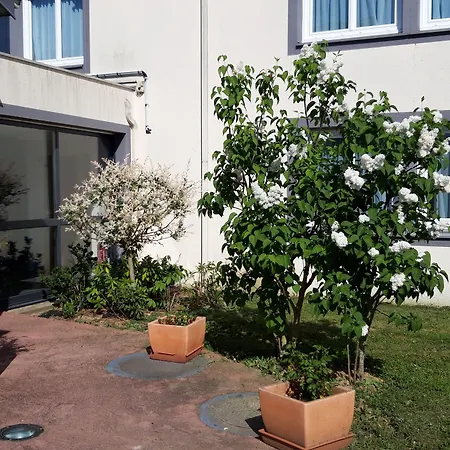 Hotel The Originals City, La Terrasse, Nord Tours
