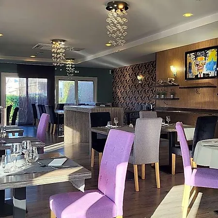 The Originals City, La Terrasse, Nord מלון 3*
