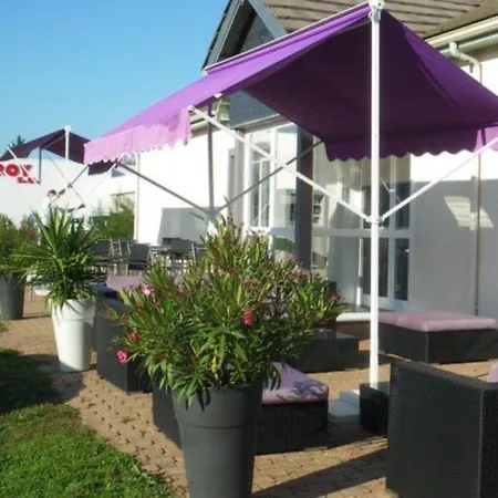 The Originals City, La Terrasse, Nord