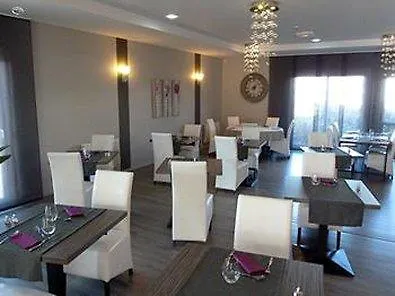 The Originals City, La Terrasse, Nord