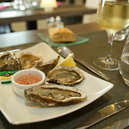 The Originals City, La Terrasse, Nord 3* 图尔