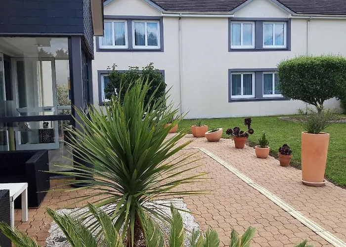 The Originals City, La Terrasse, Nord Hotel