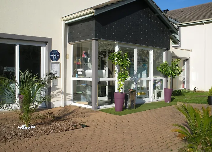 The Originals City, La Terrasse, Nord