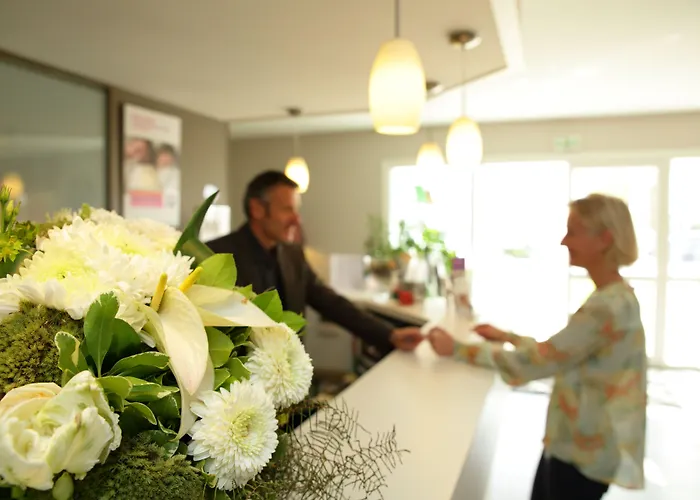 The Originals City, La Terrasse, Nord Tours