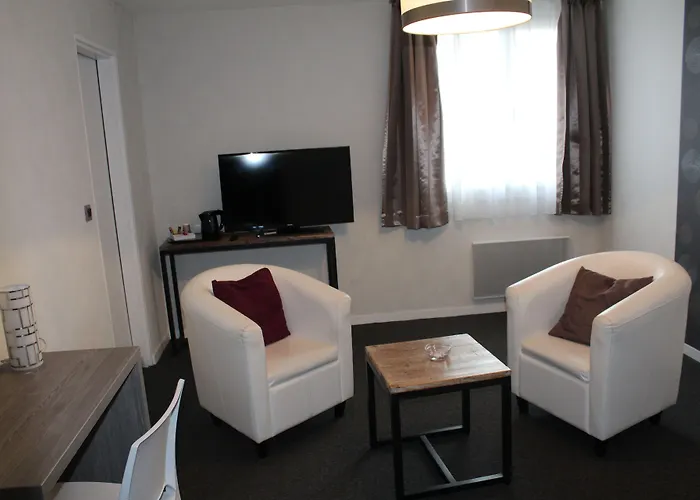 Hotel The Originals City, La Terrasse, Nord Tours