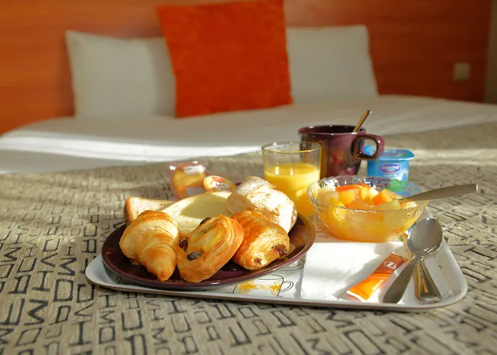 מלון The Originals City, La Terrasse, Nord