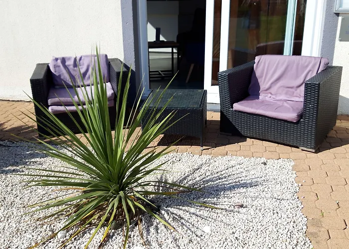 Hotel The Originals City, La Terrasse, Nord