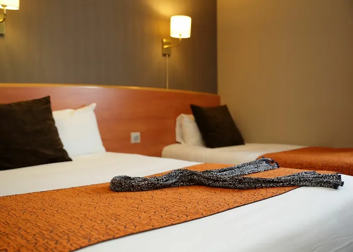 The Originals City, La Terrasse, Nord